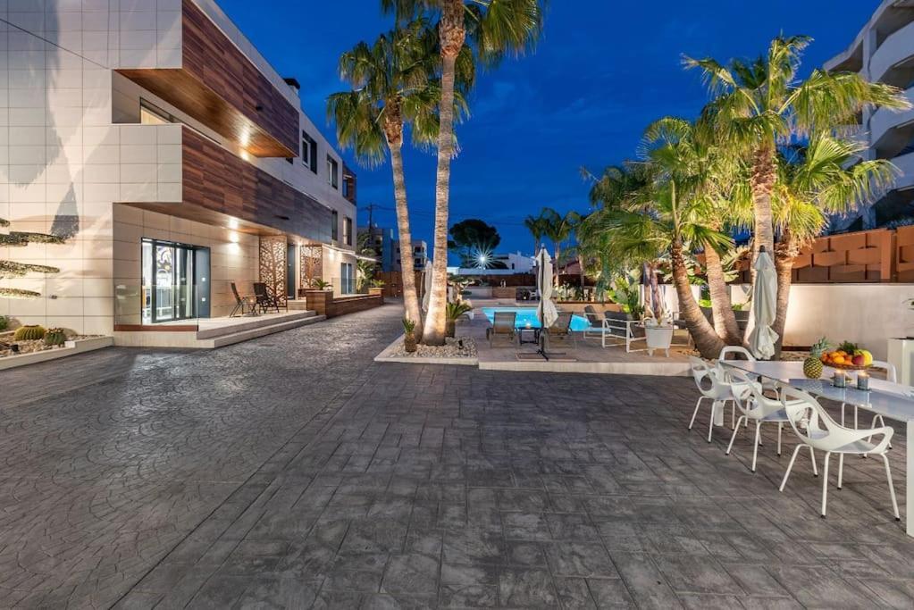 2 Min From The Sea Pool, Comfort And Free Wifi ミアミ・プラトーヤ エクステリア 写真